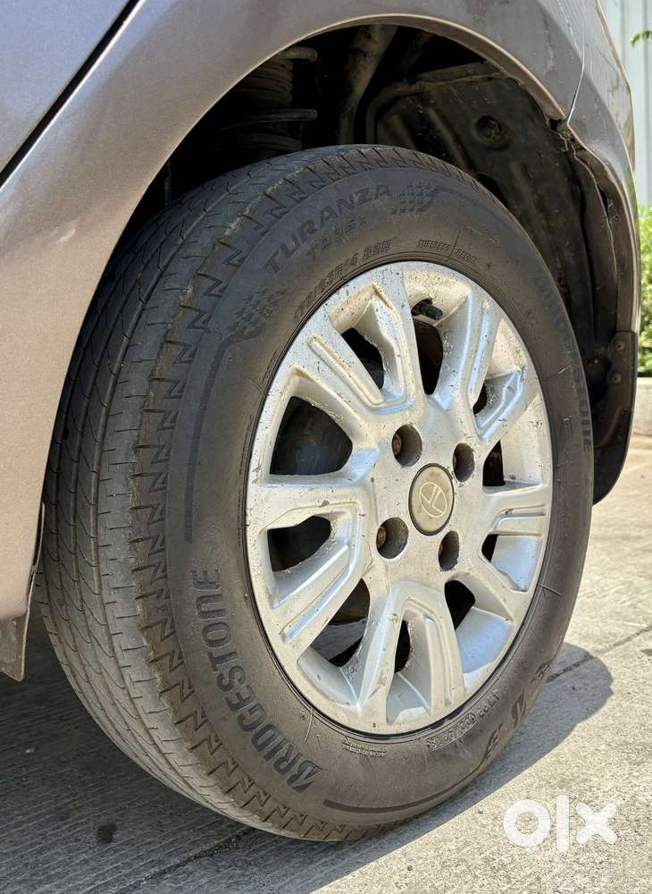 Tata Tiago Xza, 2017, Petrol