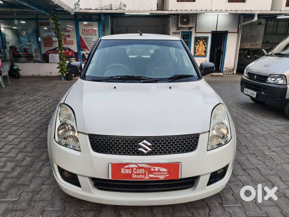 Maruti Suzuki Swift Vxi 1.2 Abs Bs-iv, 2011, Petrol
