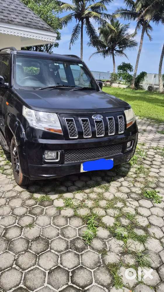 Mahindra Tuv 300 2016