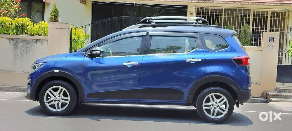 Renault Triber Rxz, 2022, Petrol