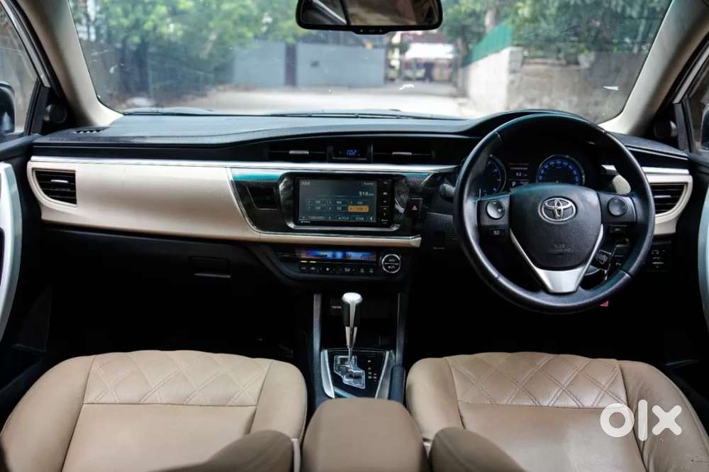 Toyota Corolla Altis 1.8 G, 2015, Petrol