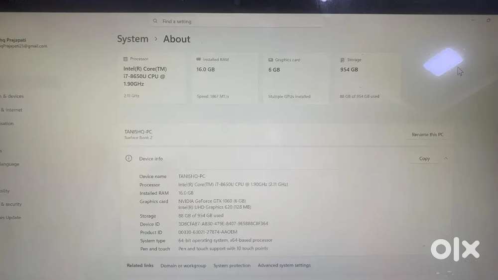 Microsoft Surface Book 2
