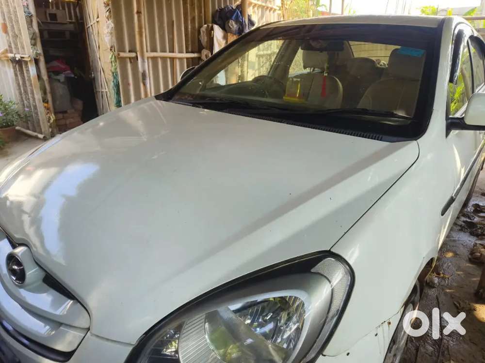 Hyundai Verna 2011 Petrol Well Maintained