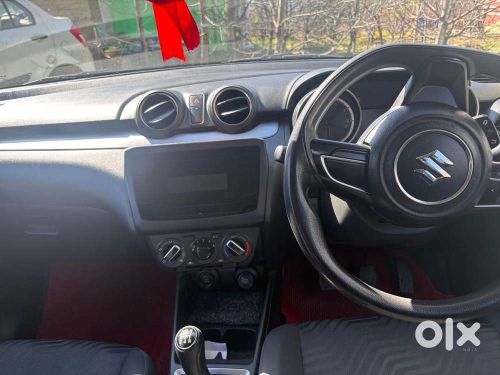 Maruti Suzuki Swift 2021 Petrol 29000 Km Driven