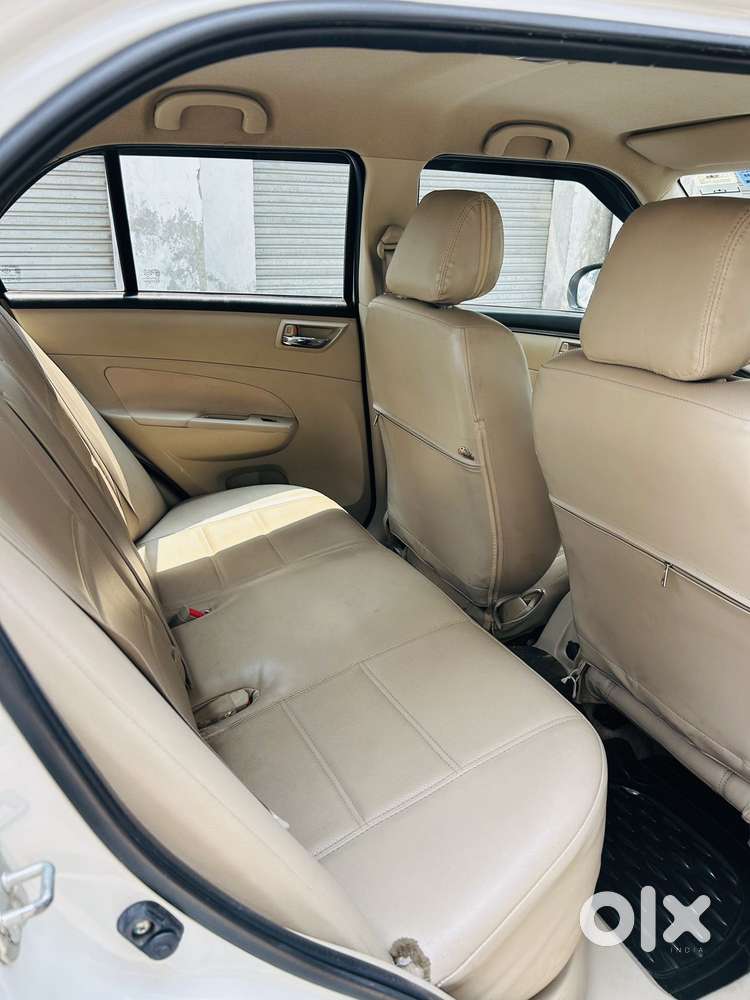 Maruti Suzuki Dzire 1.2 Vxi, 2015, Petrol
