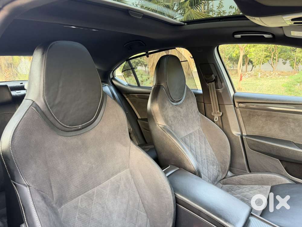 Skoda Superb Sportline 1.8, 2019, Petrol