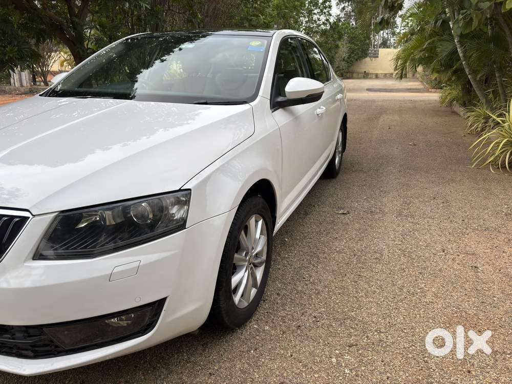 Skoda Octavia Style Plus 1.8 Tsi At, 2016, Petrol