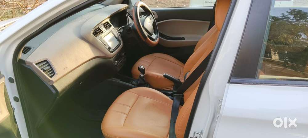Hyundai I20 2018 Petrol 33000 Km Driven