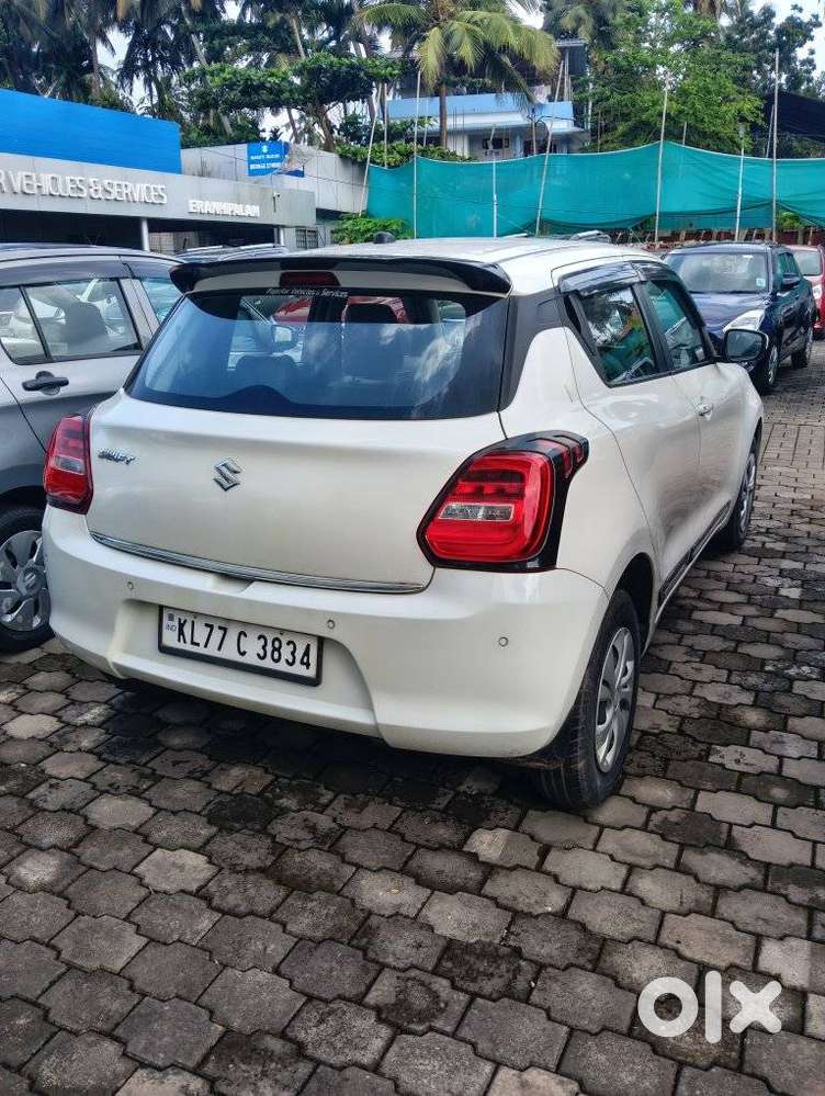 Maruti Suzuki Swift 2018 Amt Vxi, 2022, Petrol