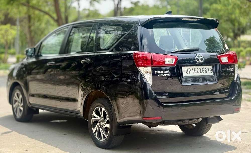 Toyota Innova Crysta 2.4 G Mt, 2021, Diesel