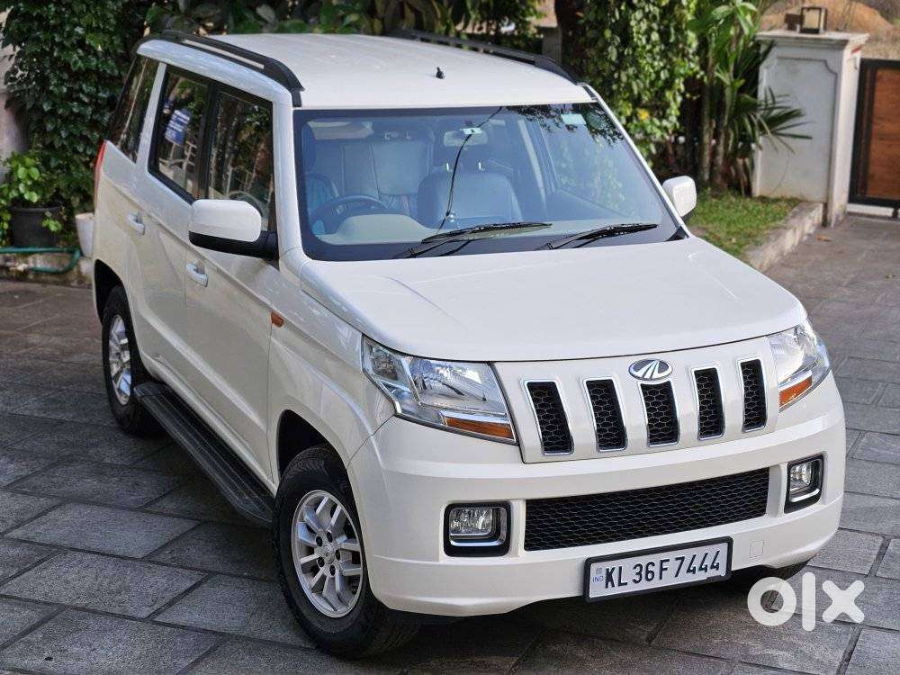 Mahindra Tuv 300 T8 Amt, 2017, Diesel