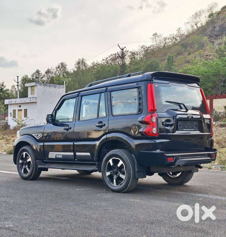 Mahindra Scorpio Classic 2.2 S 11 Mt 7 Cc, 2024, Diesel