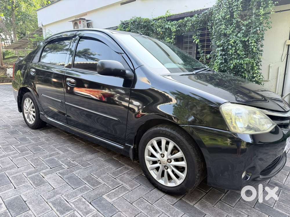 Toyota Etios Vx D 2012