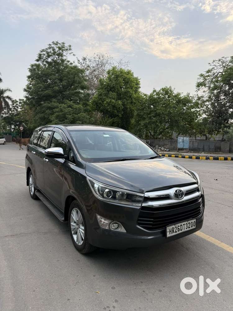 Toyota Innova Crysta 2.8z Automatic, 2018, Diesel