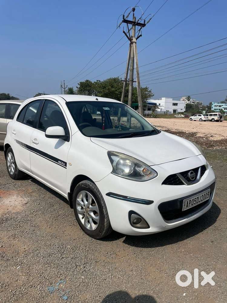 Nissan Diesel Car 2015