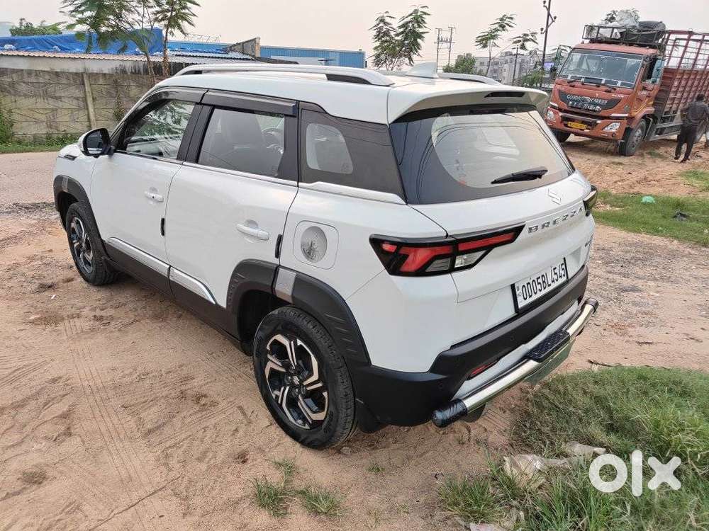 Maruti Suzuki Brezza Zxi Plus Smart Hybrid, 2023, Petrol
