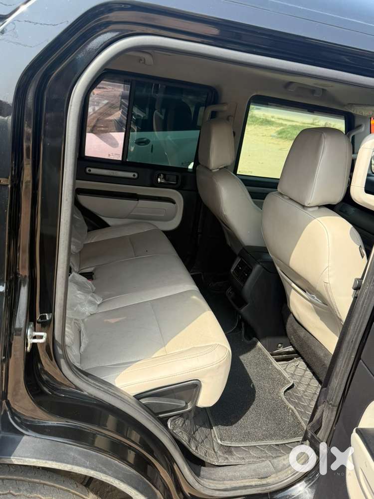 Mahindra Thar Roxx 2025