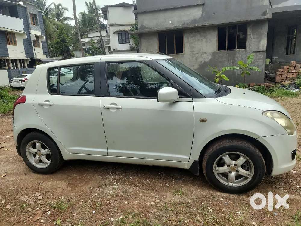 Urgent Sale: Maruti Suzuki Swift 2008