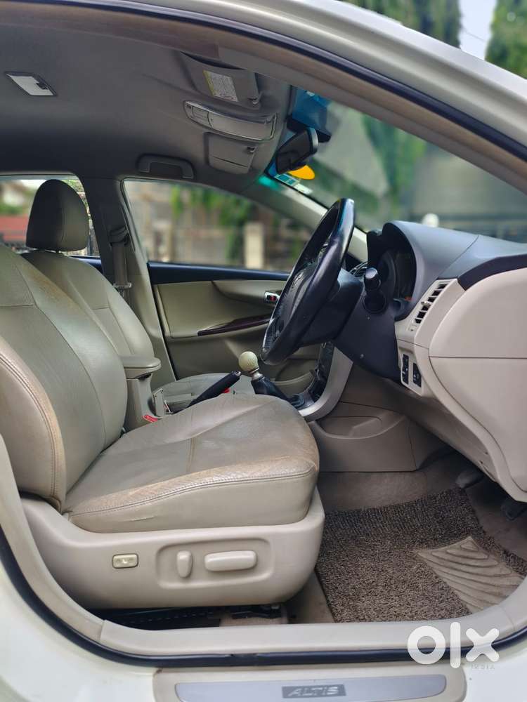 Toyota Corolla Altis 1.8g Limited, 2013, Petrol