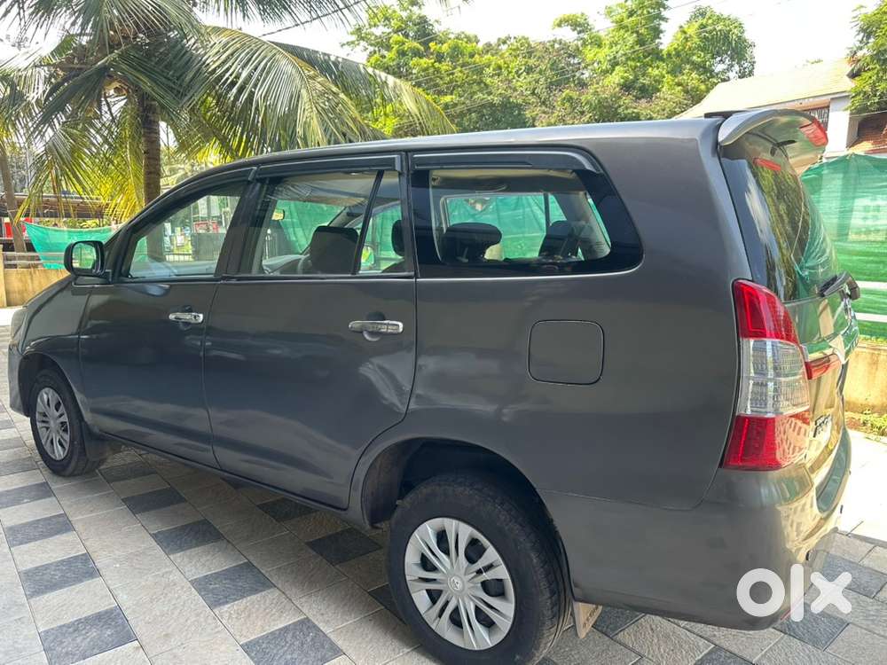 Toyota Innova 2010 Diesel Mint Condition