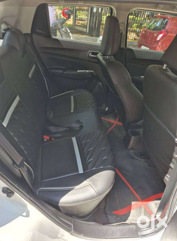 Maruti Suzuki Swift 1.2 Vxi (o), 2023, Petrol