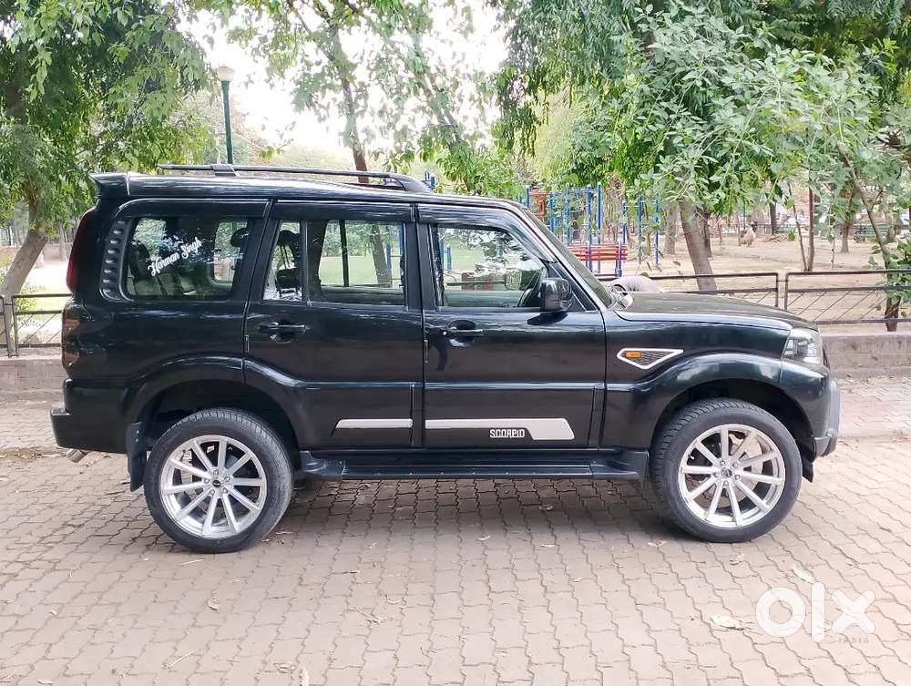 Mahindra Scorpio