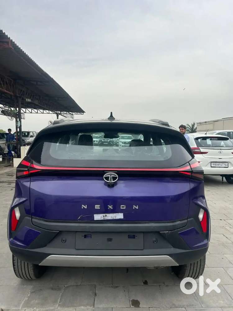 Tata Nexon 2023 Petrol 1100 Km Driven