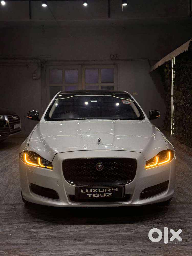 Jaguar Xj 2.0l Portfolio, 2019, Petrol