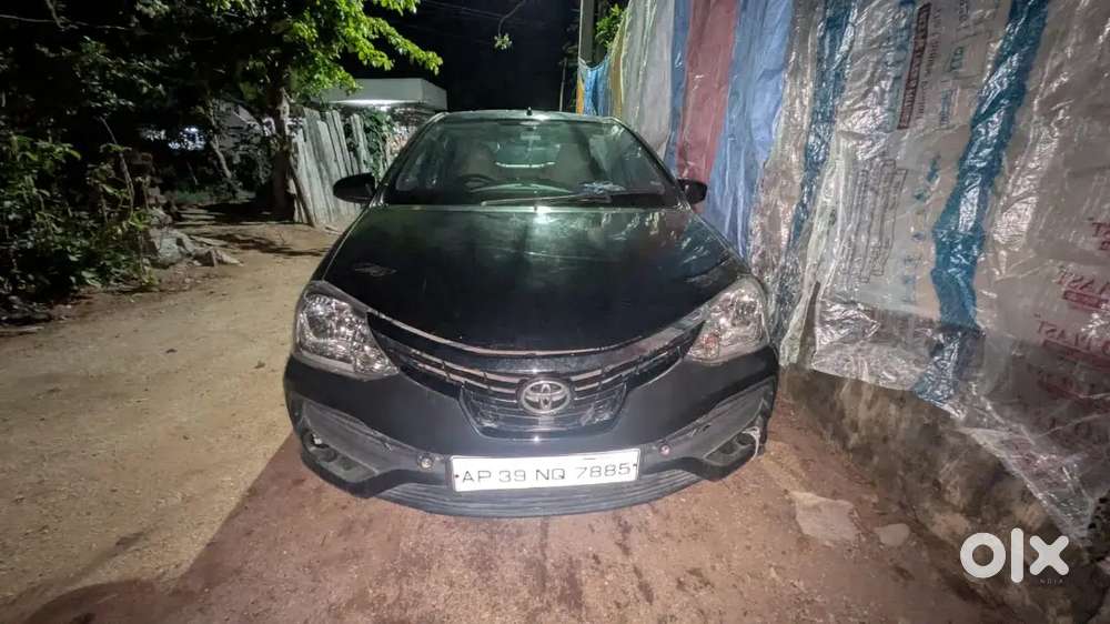 Toyota Etios 2012 Diesel 105000 Km Driven