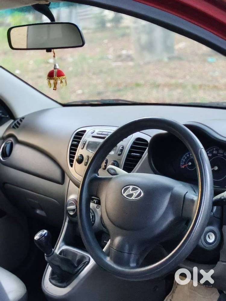 Hyundai I10 Sportz, 2014, Petrol