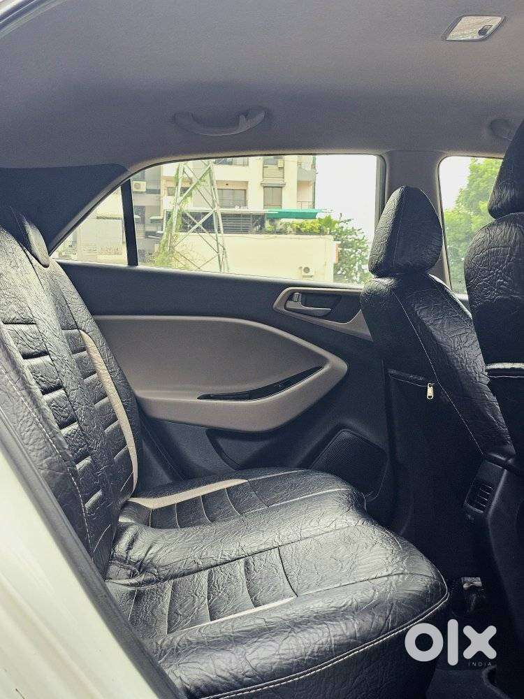 Hyundai I20 Petrol Cvt Magna Executive, 2018, Petrol