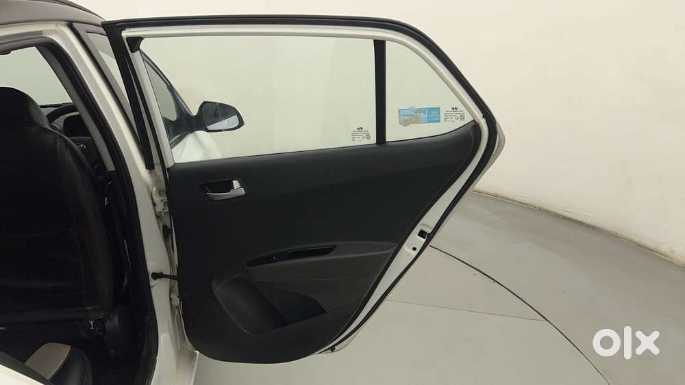 Hyundai Grand I10 1.2 Crdi Sportz Option, 2018, Diesel