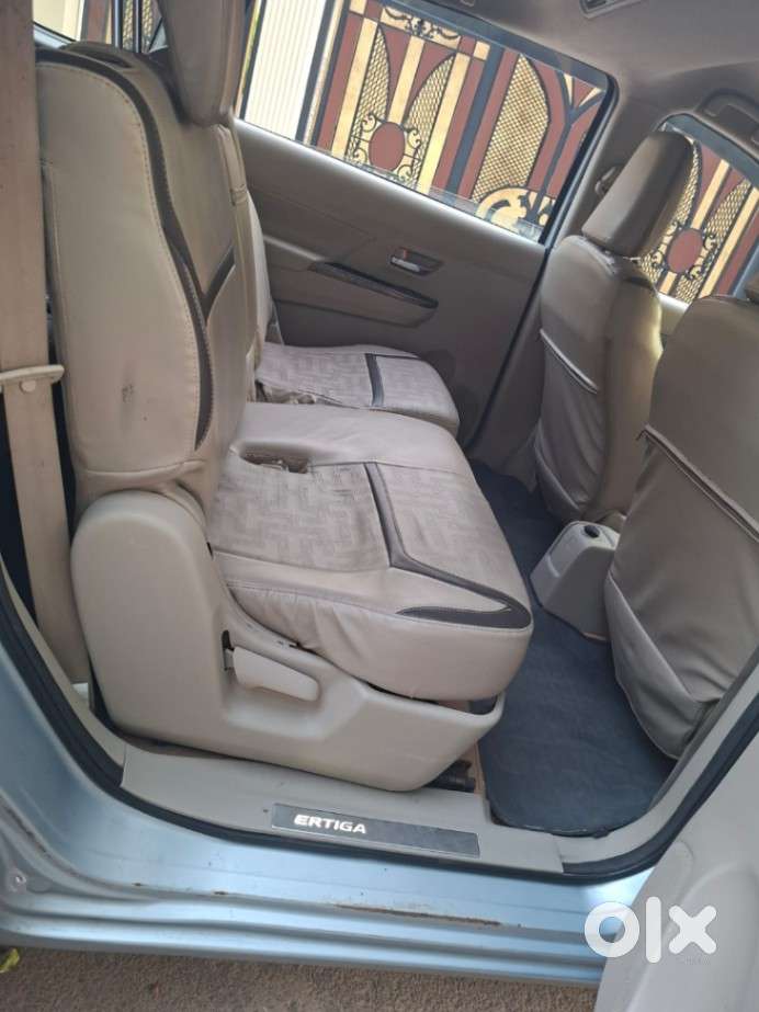 Maruti Suzuki Ertiga Vxi (o) Cng, 2022, Petrol