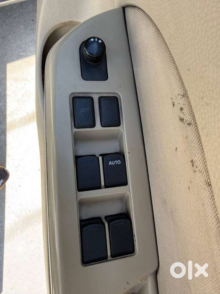 Maruti Suzuki Swift Dzire 1.3 Vxi, 2012, Petrol