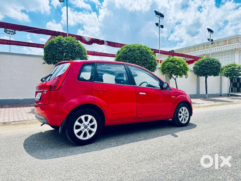 Ford Figo 2010-2012 Diesel Titanium, 2012, Diesel