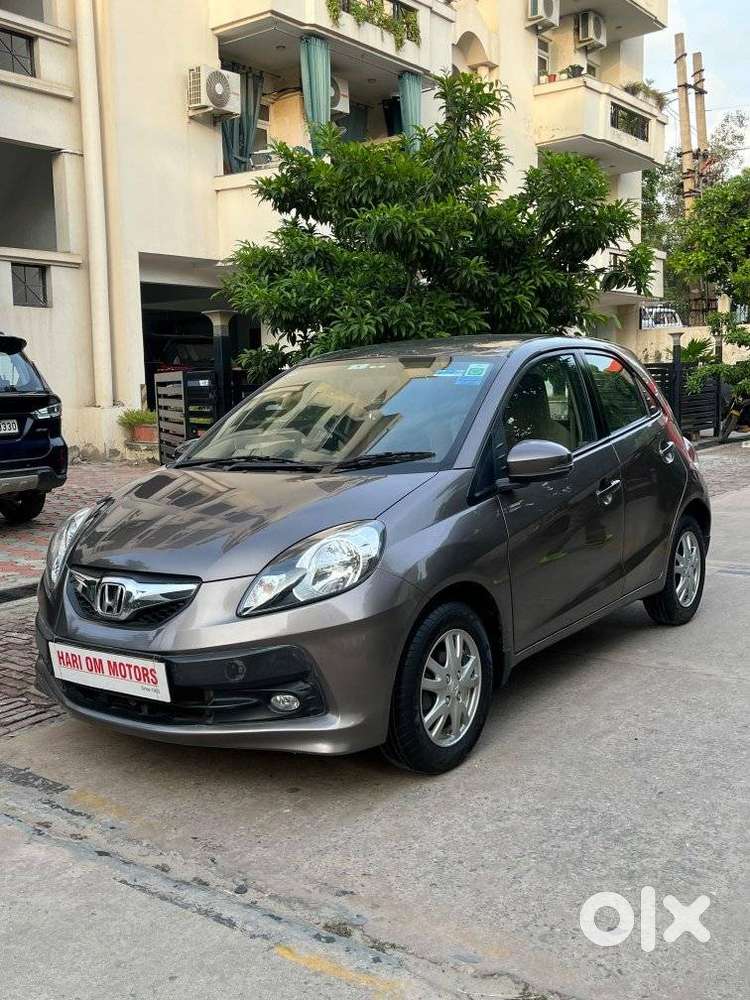 Honda Brio Vx Mt, 2015, Petrol