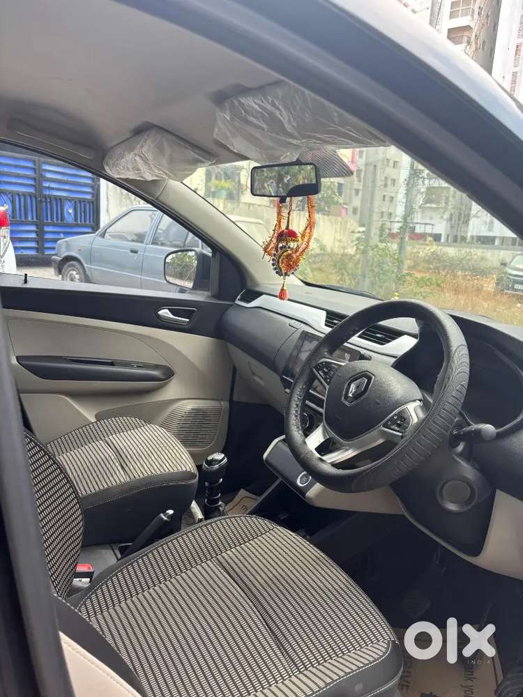 Renault Triber 2024 Petrol Well Maintained