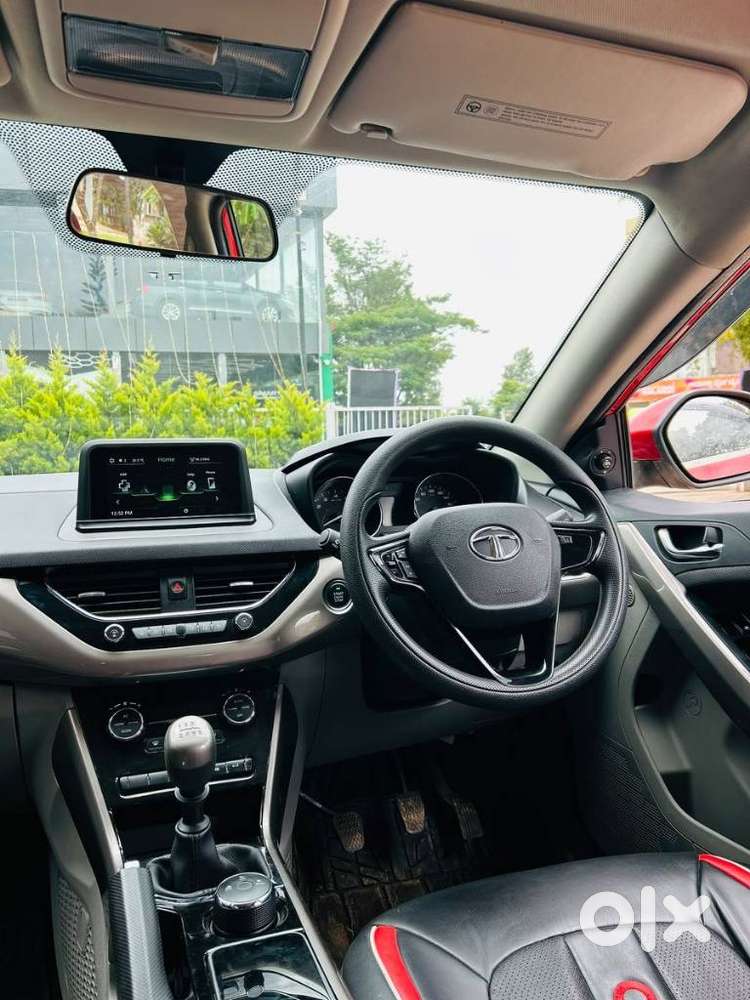 Tata Nexon 1.2 Revotron Xz Plus, 2018, Petrol