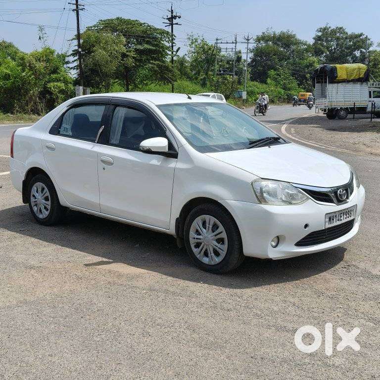 Toyota Etios, 2015, Petrol
