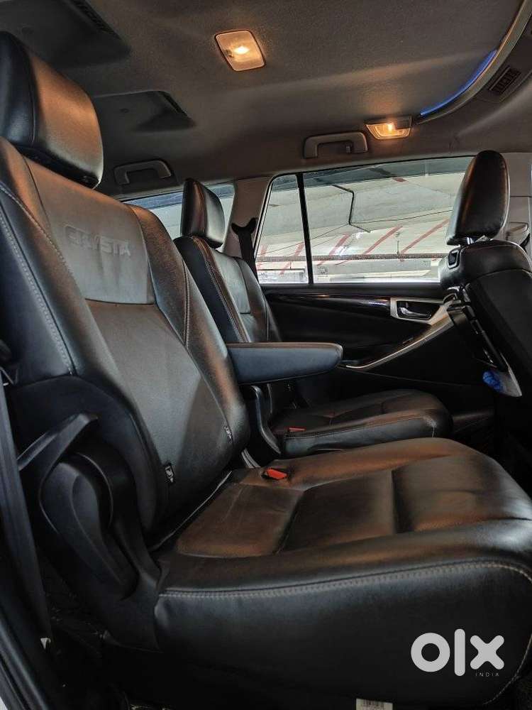 Toyota Innova Crysta [2020-ongoing] 2.4 Zx 7 Str, 2022, Diesel