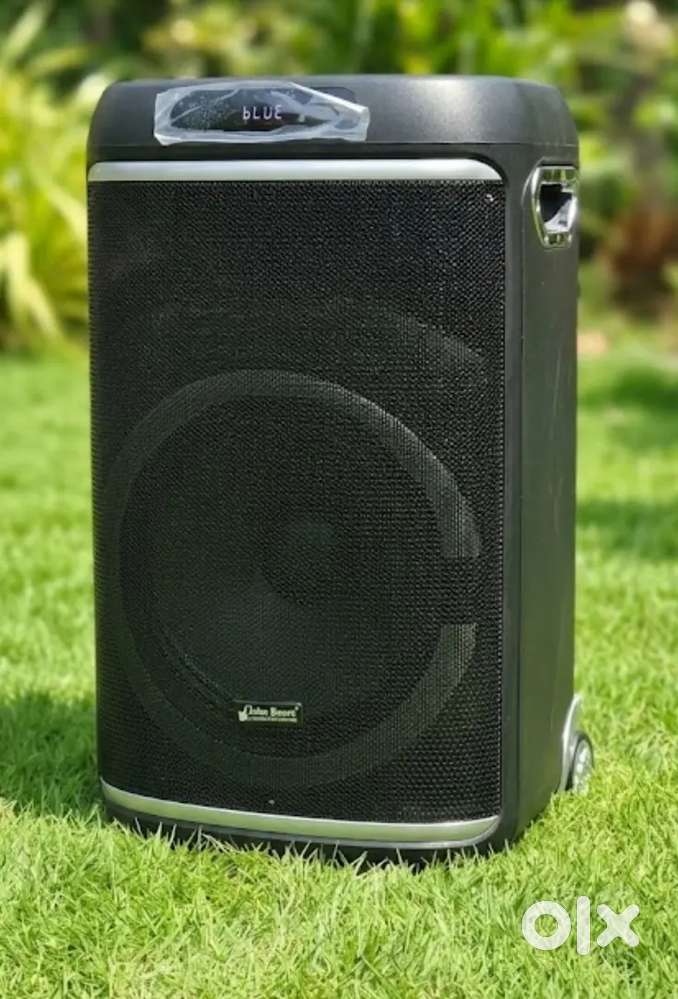 Bluetooth speakers big 15inch 200 watt for rent with dual careless mic