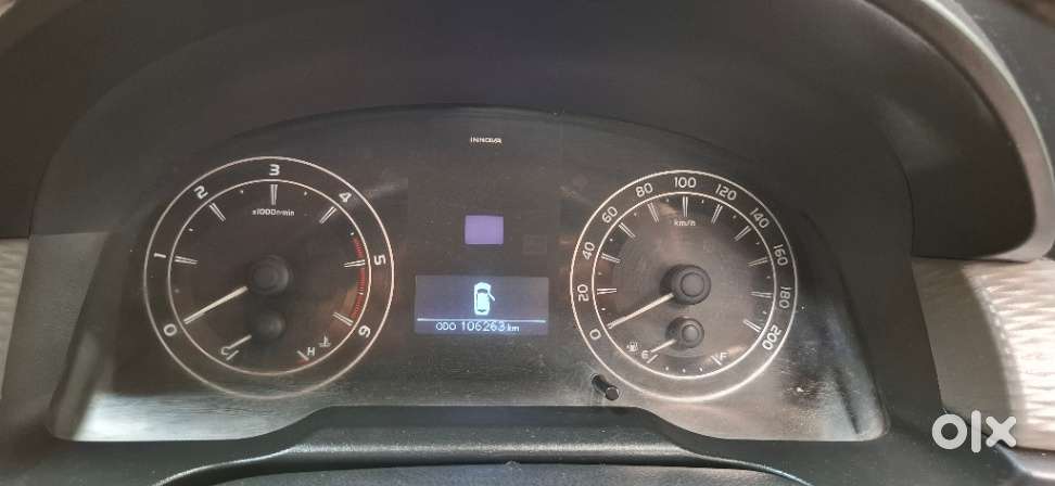 Toyota Innova Crysta 2.7 Gx At 8s, 2017, Diesel