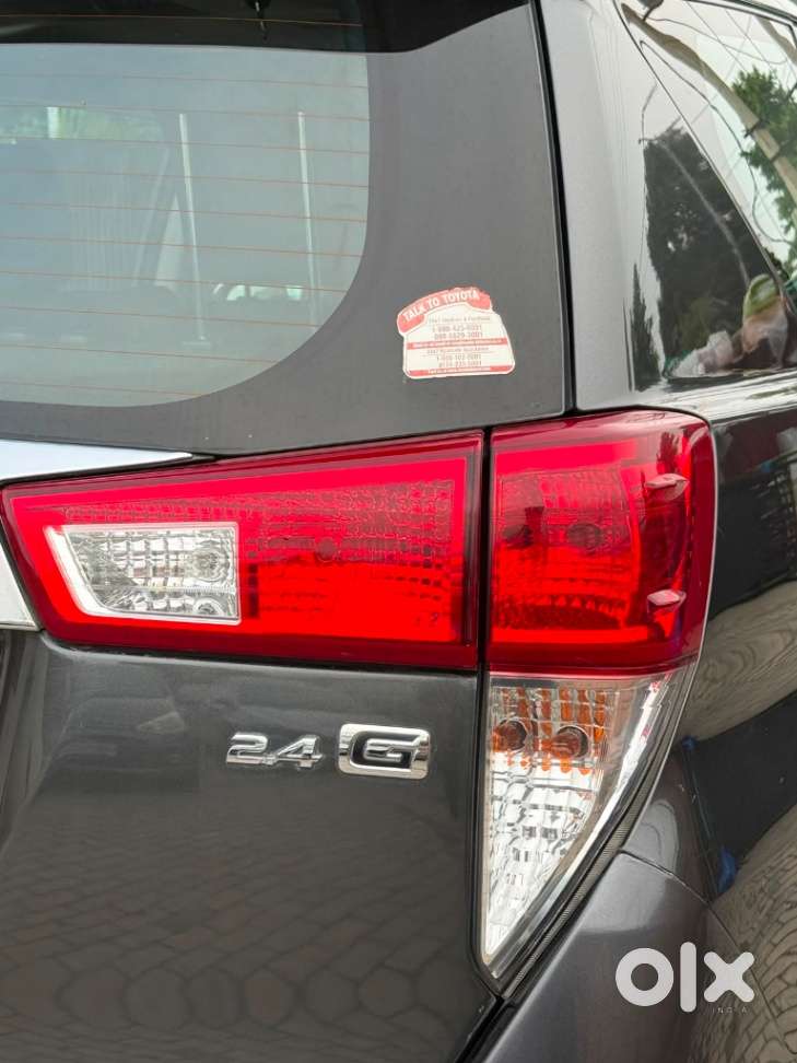 Toyota Innova Crysta 2.4 G Mt, 2018, Diesel
