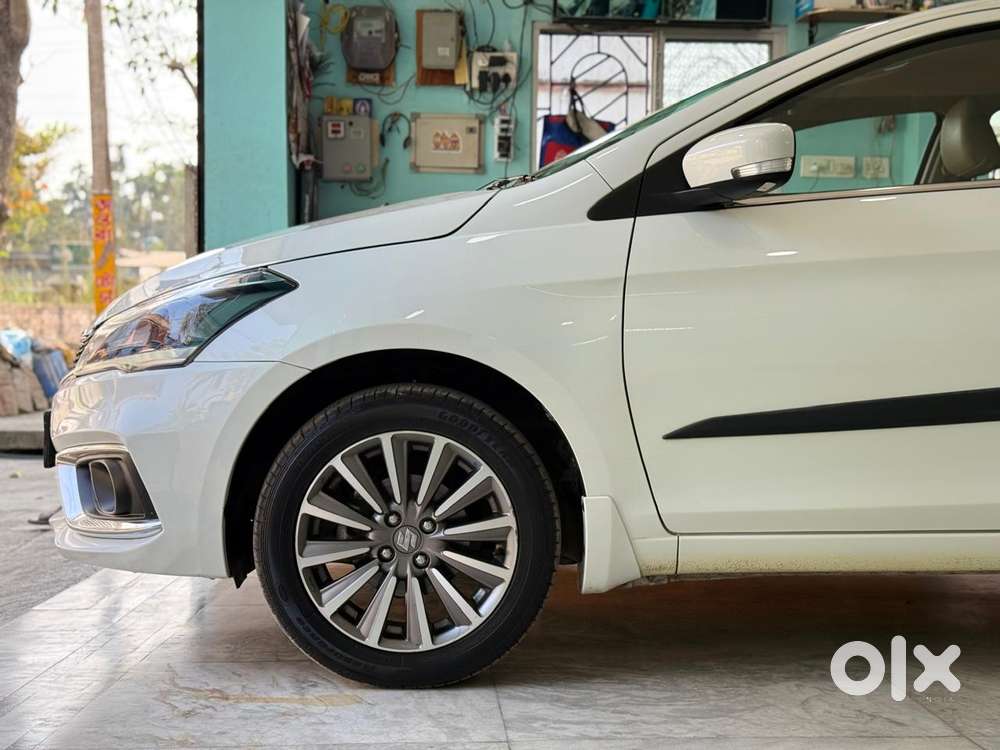 Maruti Suzuki Ciaz Smart Hybrid Alpha , 2023, Petrol