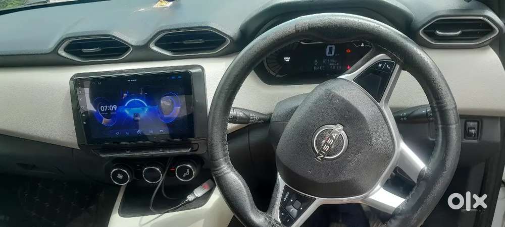 Nissan Magnite 2021 Petrol 75000 Km Driven