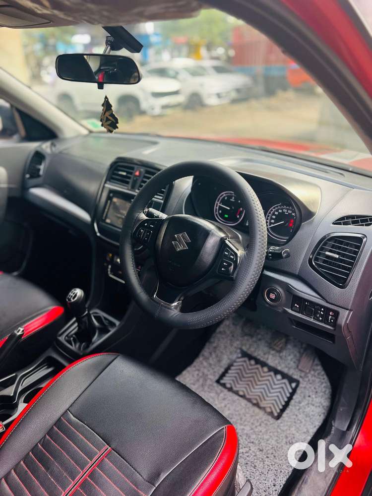 Maruti Suzuki Brezza Zdi+ Dual Tone, 2016, Diesel