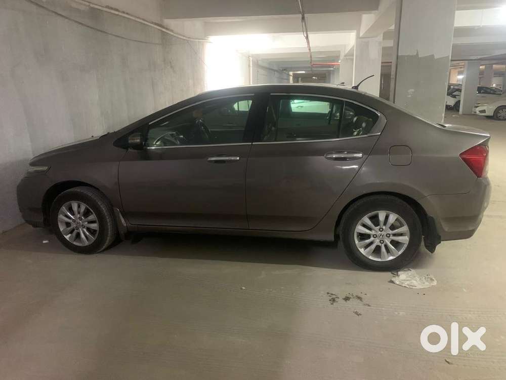 Honda City Hybrid 2013