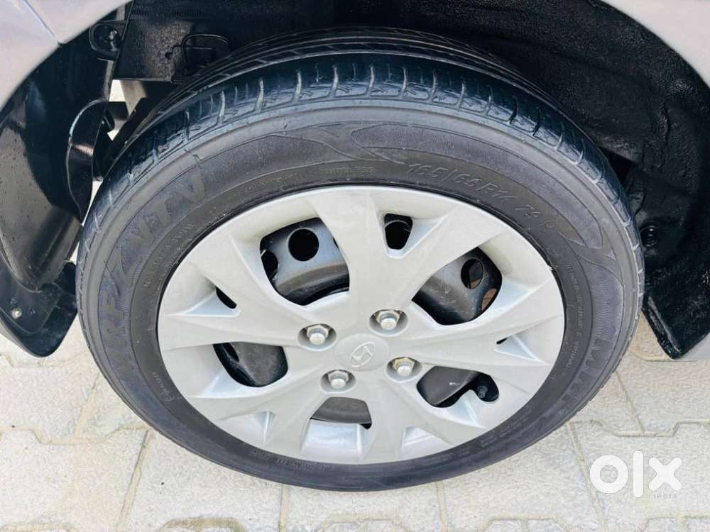 Hyundai Grand I10 2013-2016 Sportz, 2014, Petrol