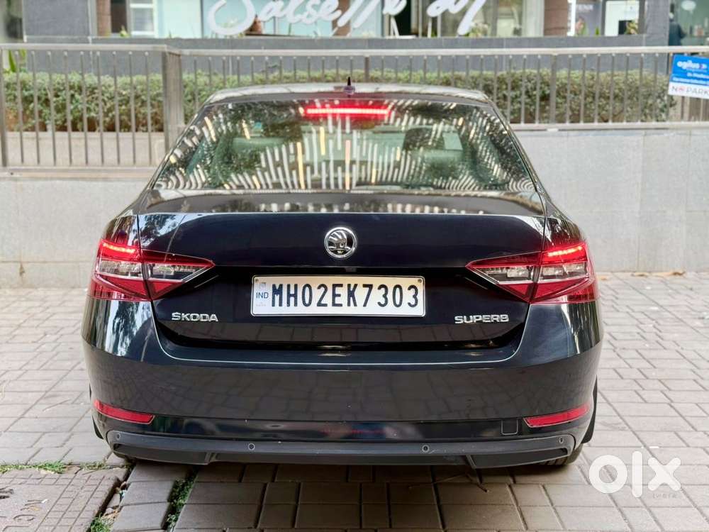 Skoda Superb Lk 1.8 Tsi At, 2017, Petrol