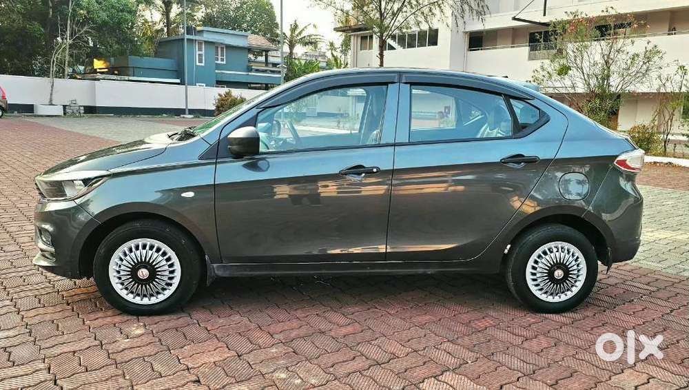 Tata Tigor, 2021, Petrol